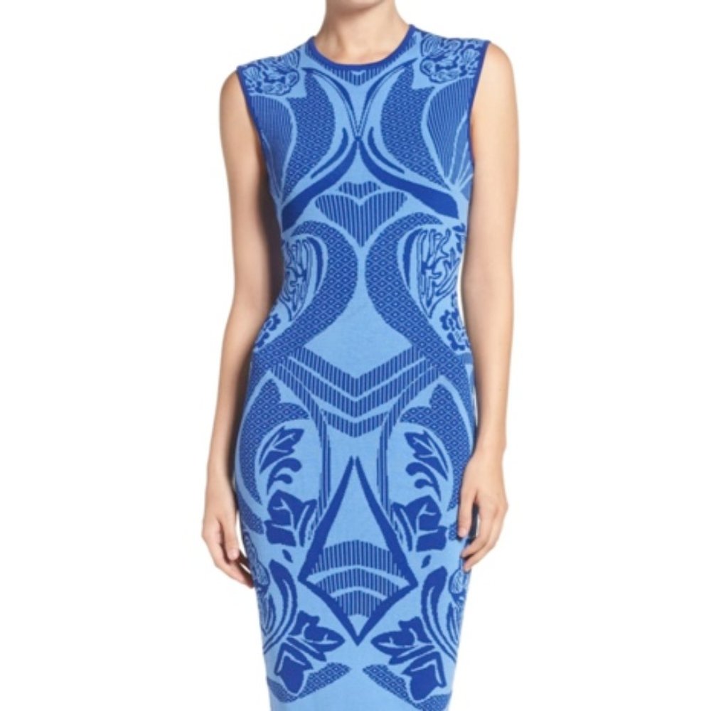 Felicity & Coco Body-Con Sweater Dress. XS
